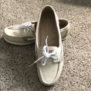 Sperry Canvas loafers